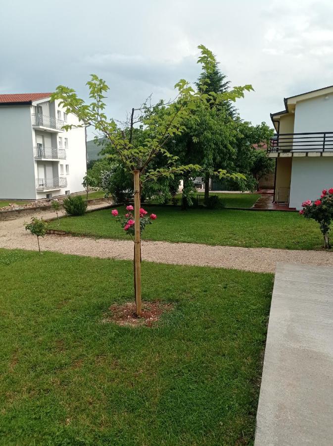 Casa Del Pellegrino M&A - Ostojici Hotel Medjugorje Ngoại thất bức ảnh